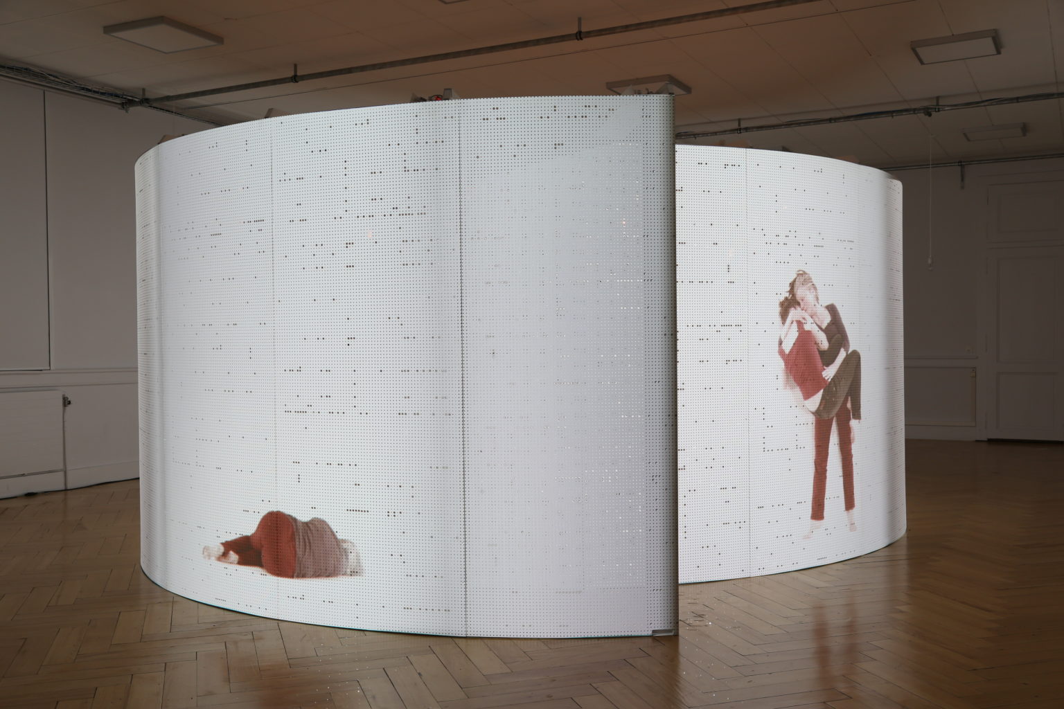 3.please Yes Strcuture Celine 